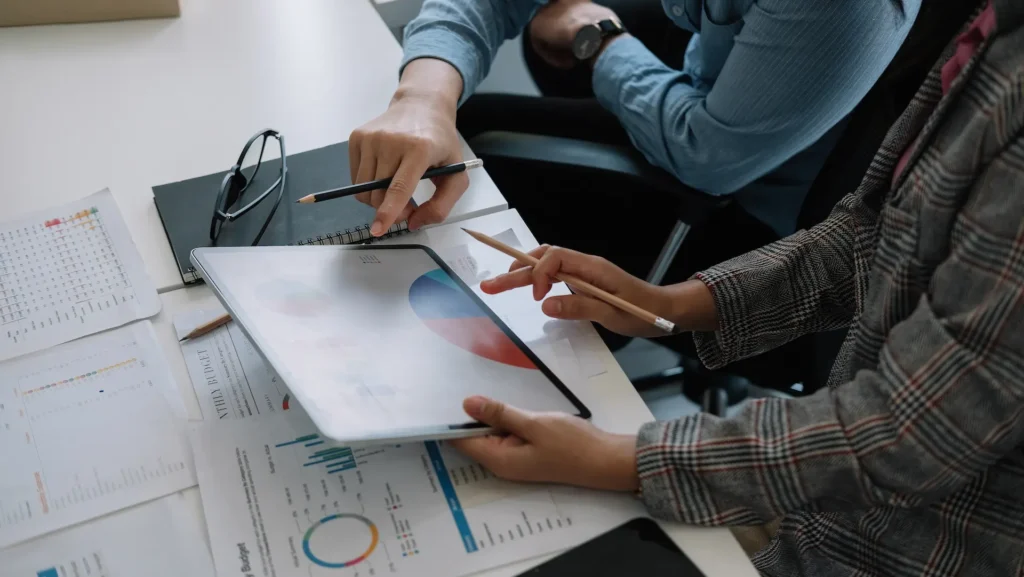 Transformation Through Innovative Advisory Practices